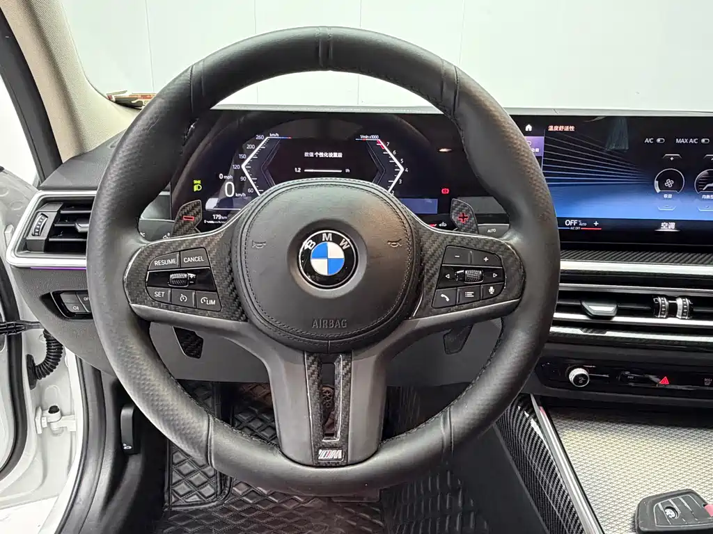 BMW 3 Series 2022 — фото 15