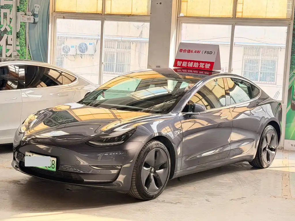 Tesla Model 3 2019 — фото 1