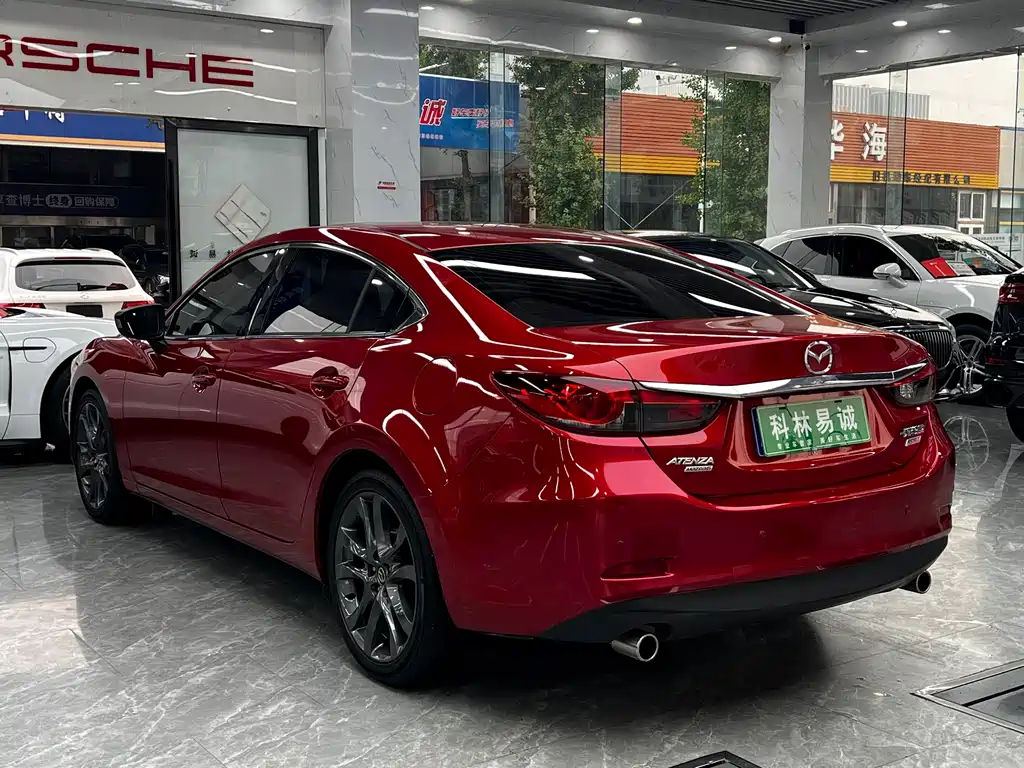 Mazda Atenza 2015