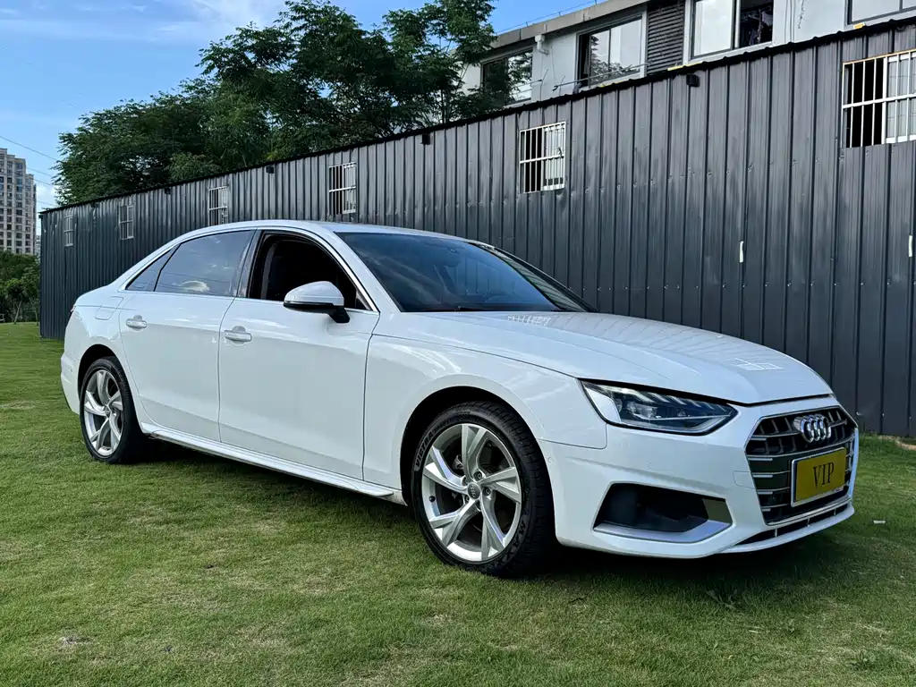 Audi A4L 2021 — фото 3