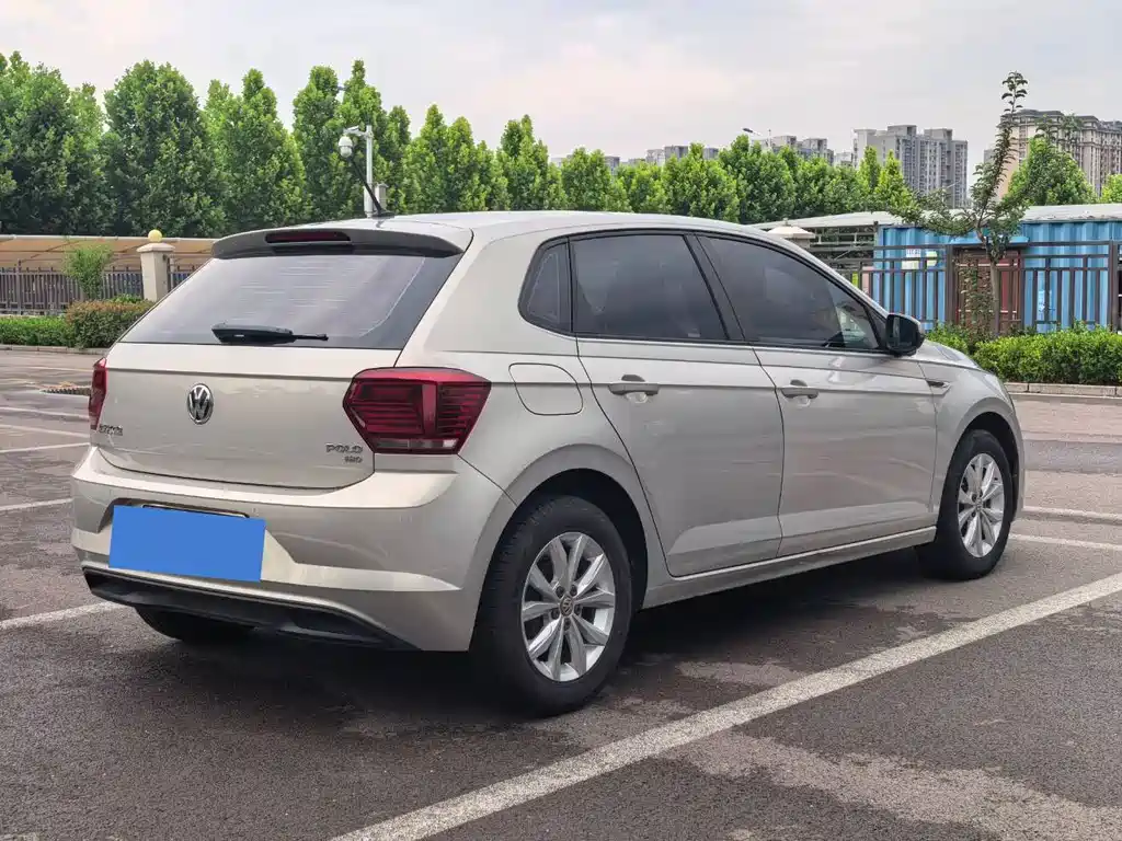 Volkswagen Polo 2021