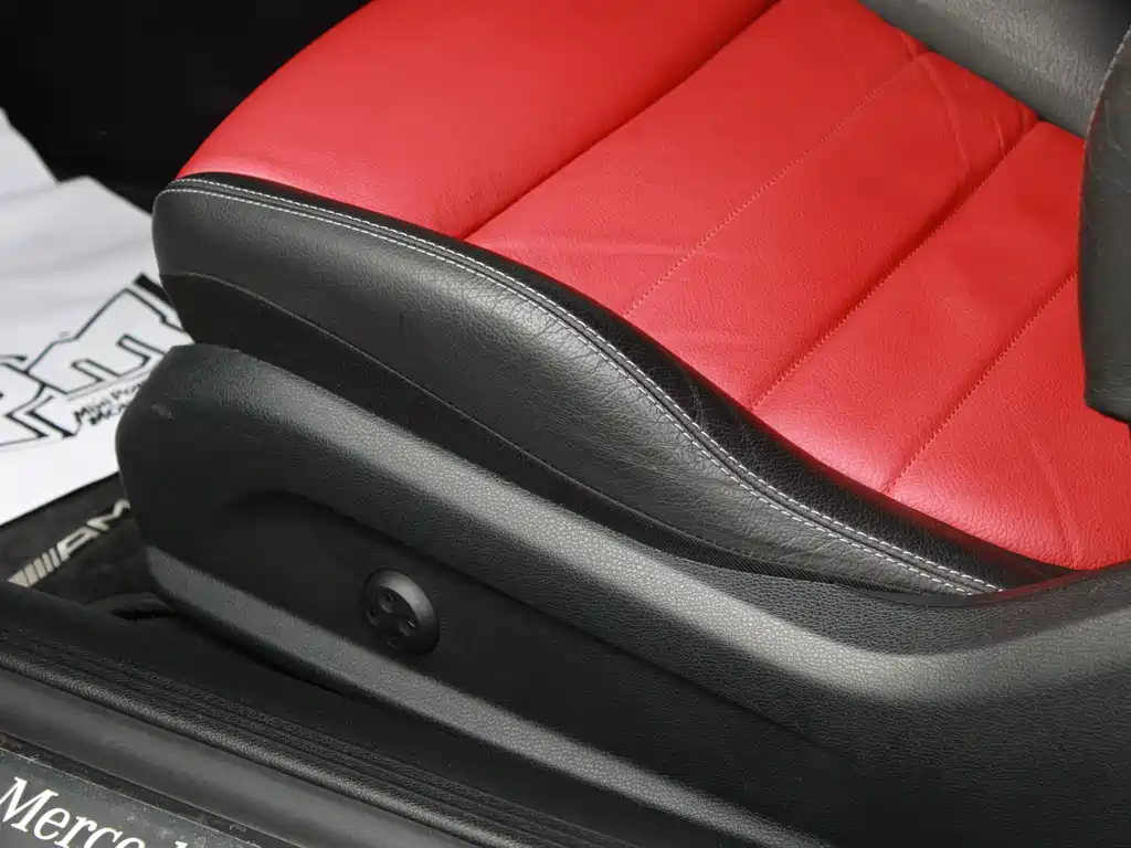 Mercedes-Benz E-Class 2021 — фото 14