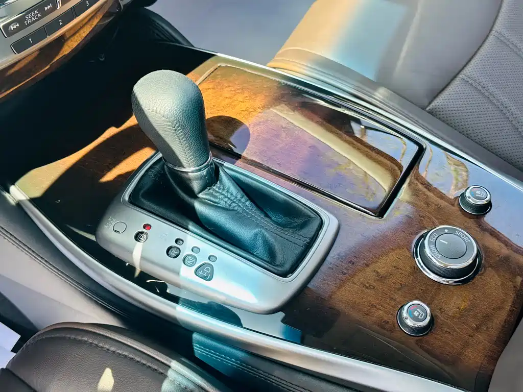 Infiniti JX 2014 — фото 12