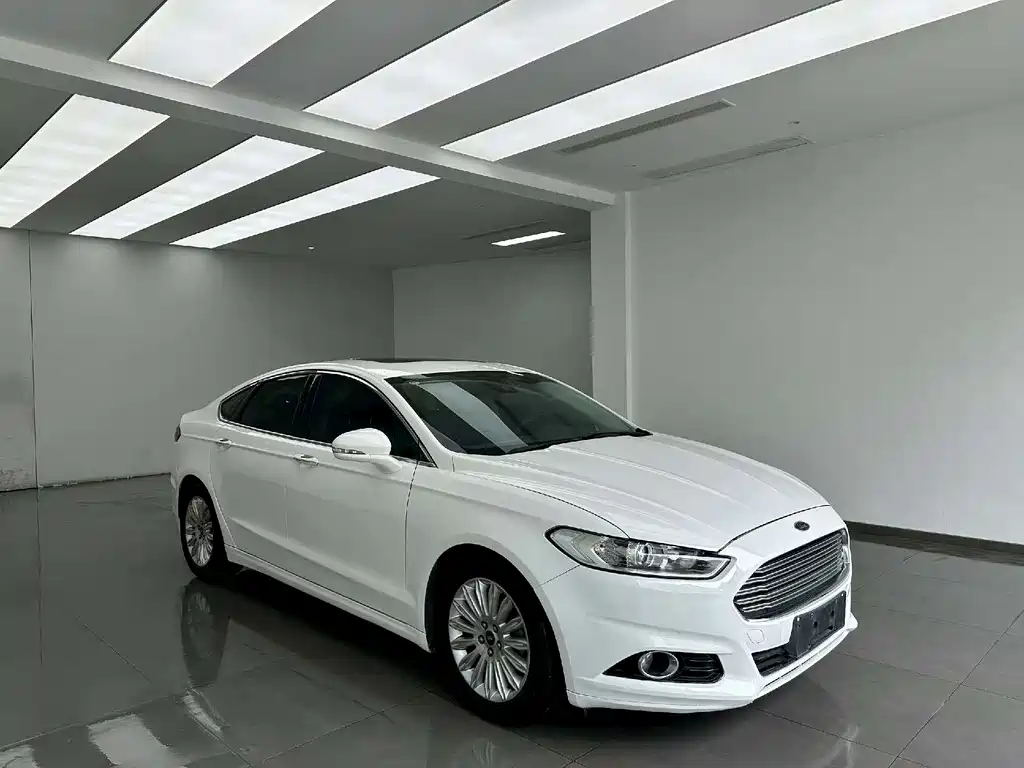 Ford Mondeo 2016 — фото 3
