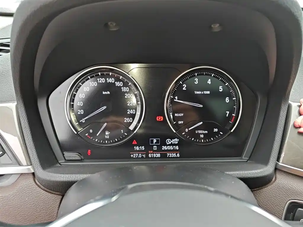 BMW X1 2018 — фото 12