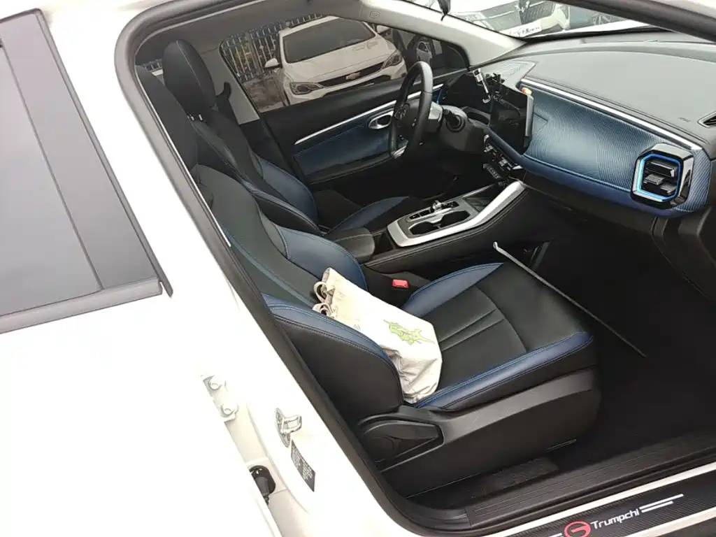 GAC Trumpchi GS3 2025 — фото 25