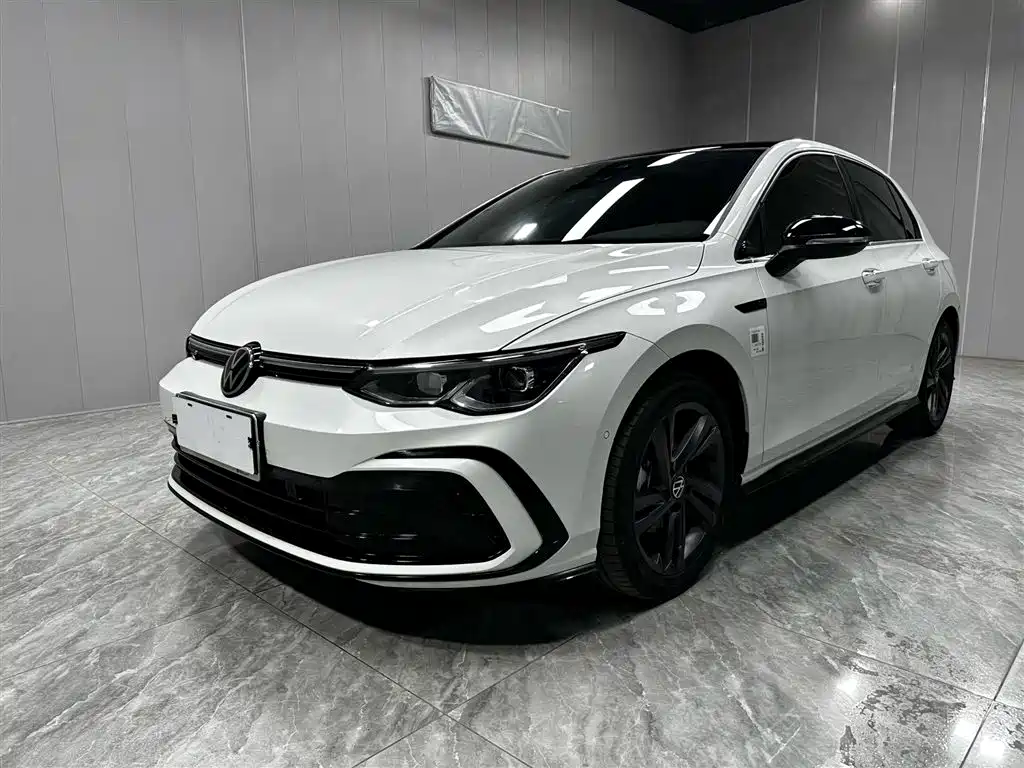Volkswagen Golf 2022