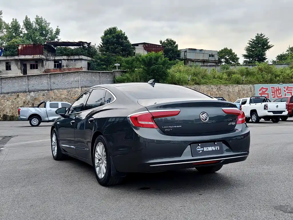 Buick LaCrosse 2016 — фото 9