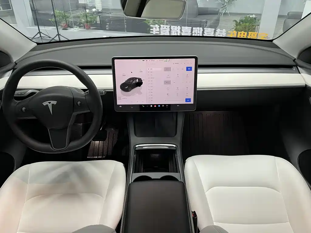 Tesla Model Y 2022 — фото 7