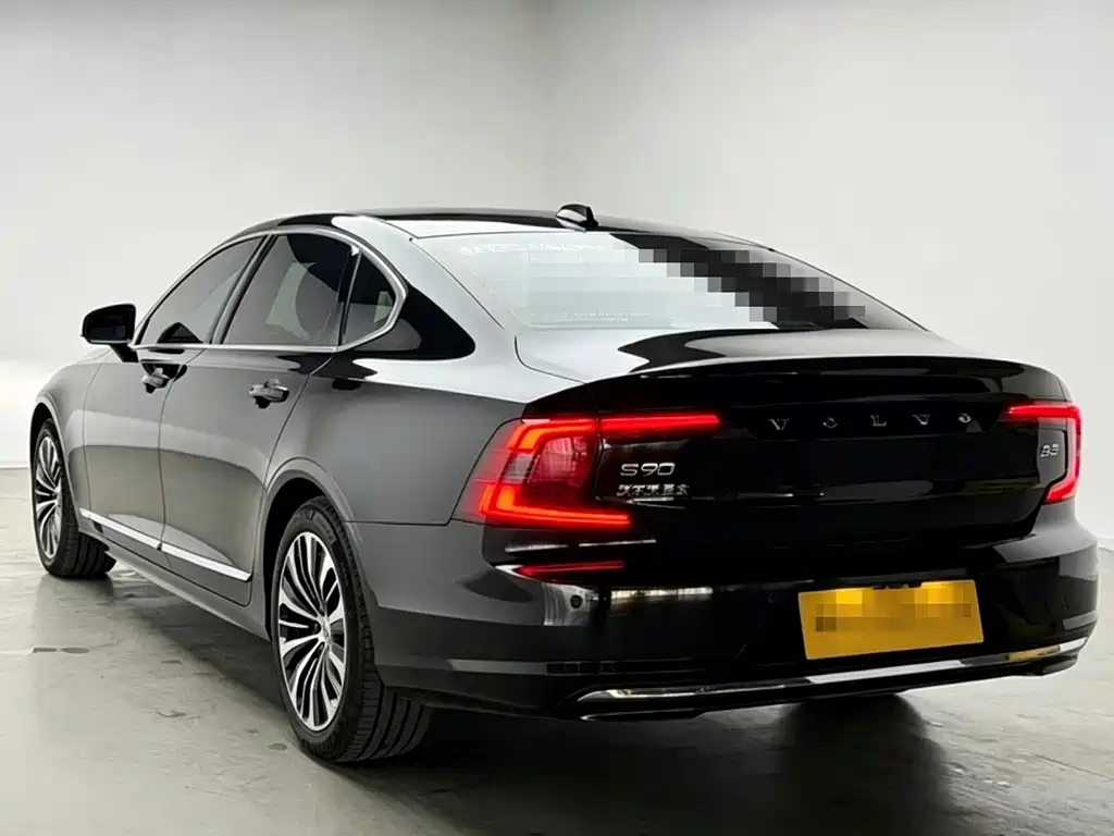 Volvo S90 2024 — фото 20