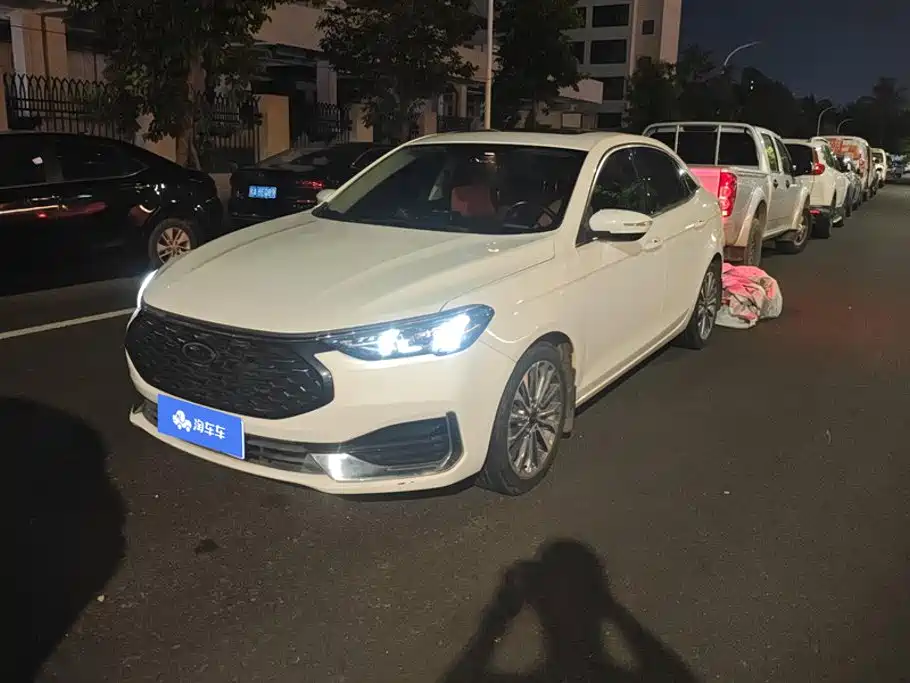 Ford Escort 2021