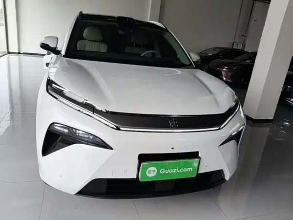 BYD Tang L 2026