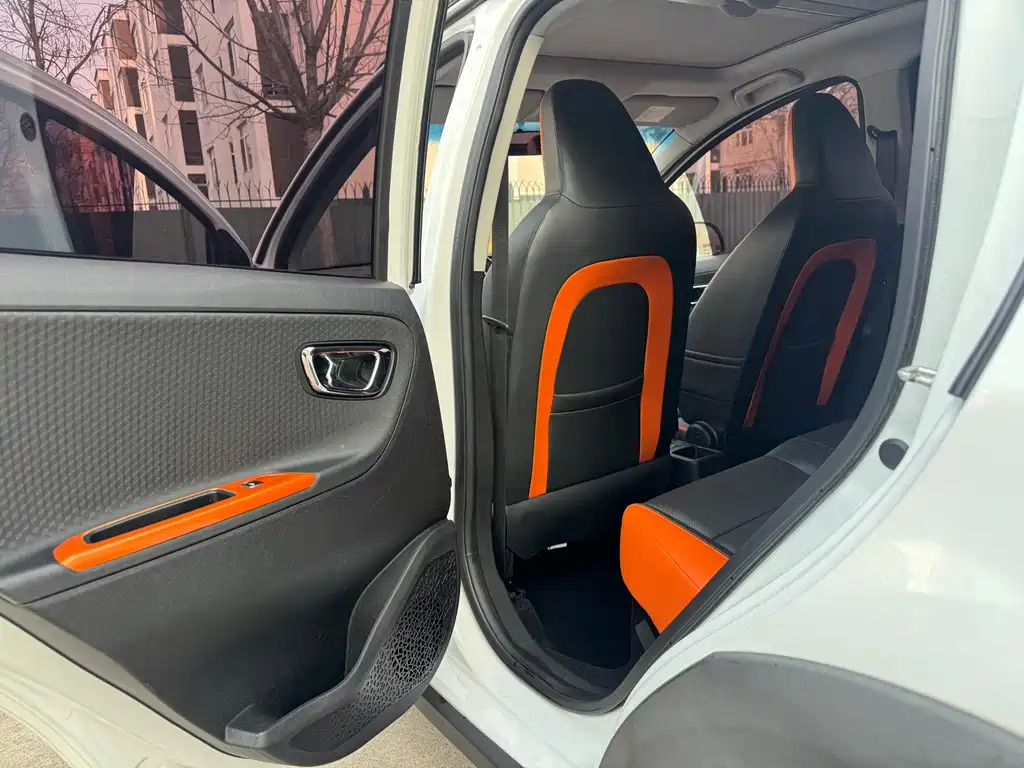 Geely Vision X1 2018 — фото 14