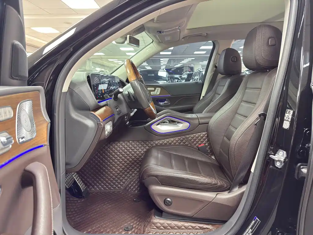 Mercedes-Benz GLS 2020 — фото 12