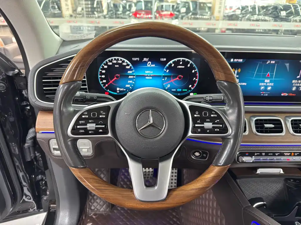Mercedes-Benz GLS 2020 — фото 8
