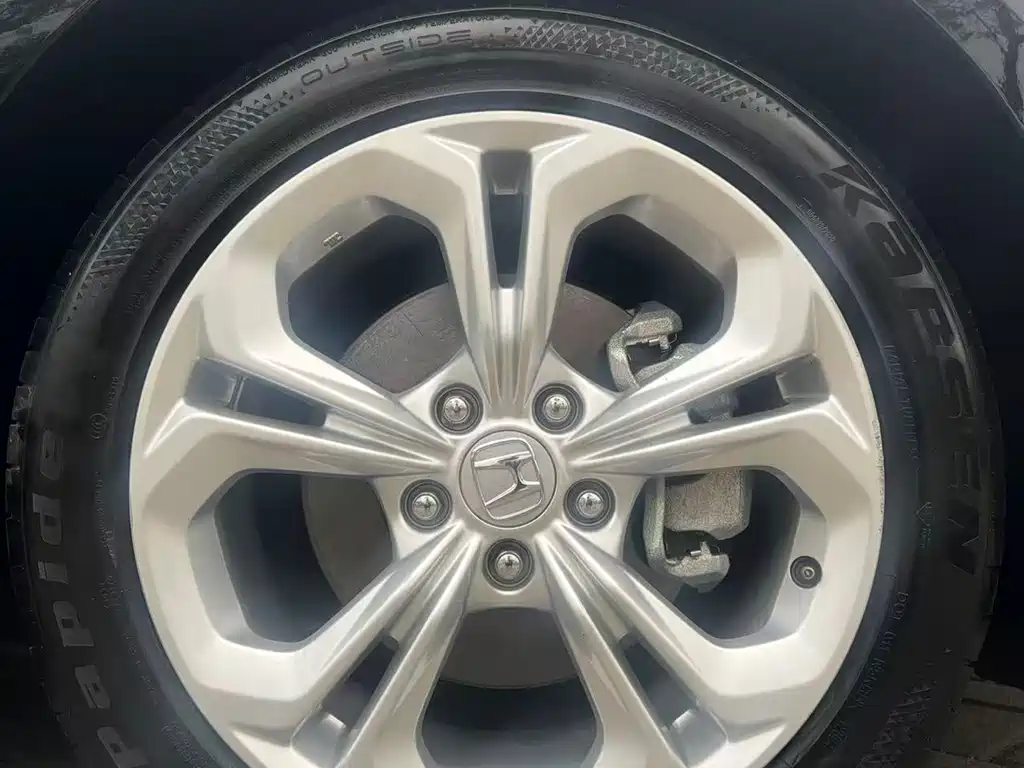 Honda Accord 2024 — фото 13