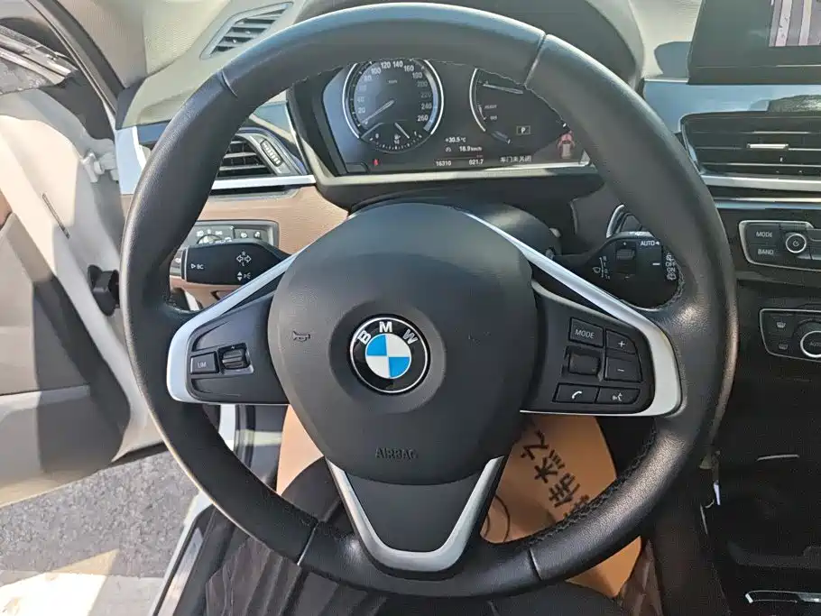 BMW X1 New Energy 2021 — фото 15