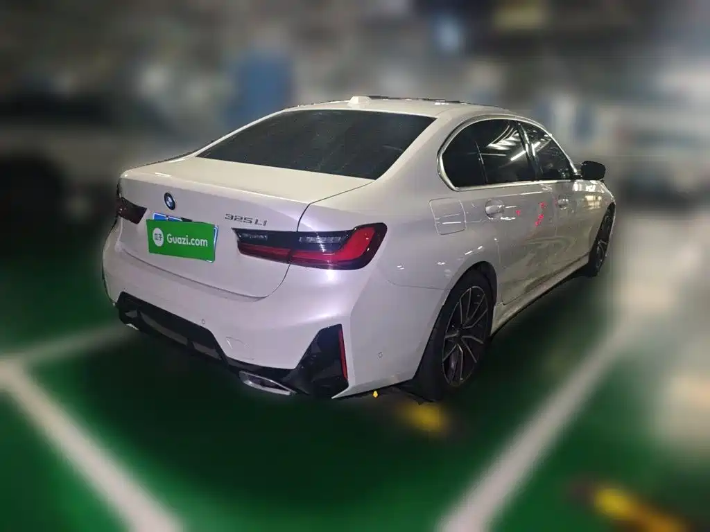 BMW 3 Series 2025