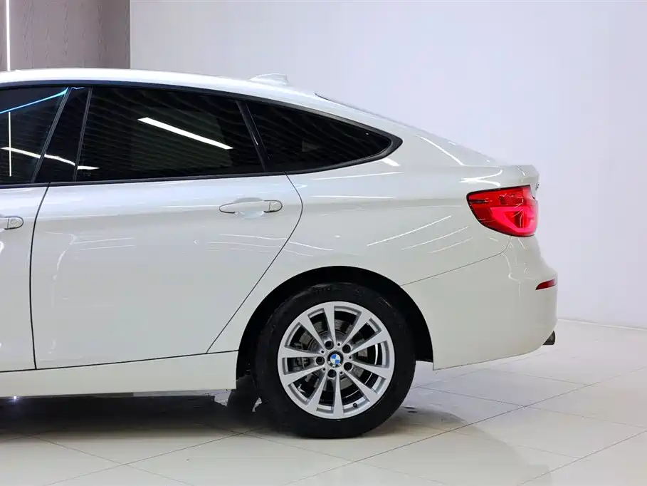 BMW 3 Series GT 2016 — фото 4