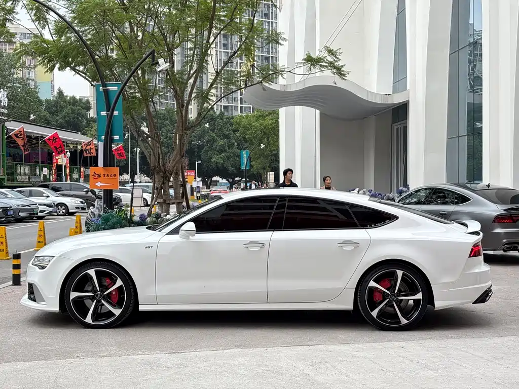 Audi A7 2017 — фото 11