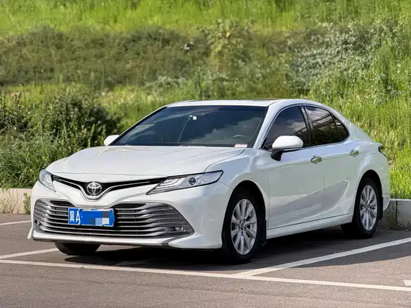 Toyota Camry 2019