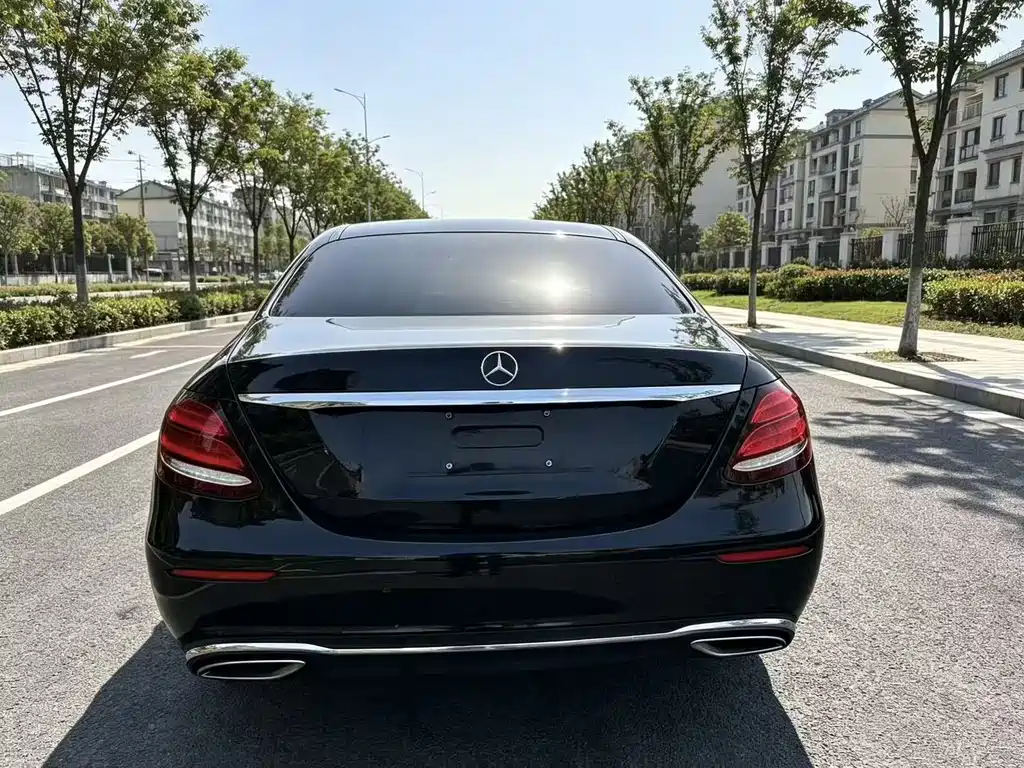 Mercedes-Benz E-Class 2018 — фото 8
