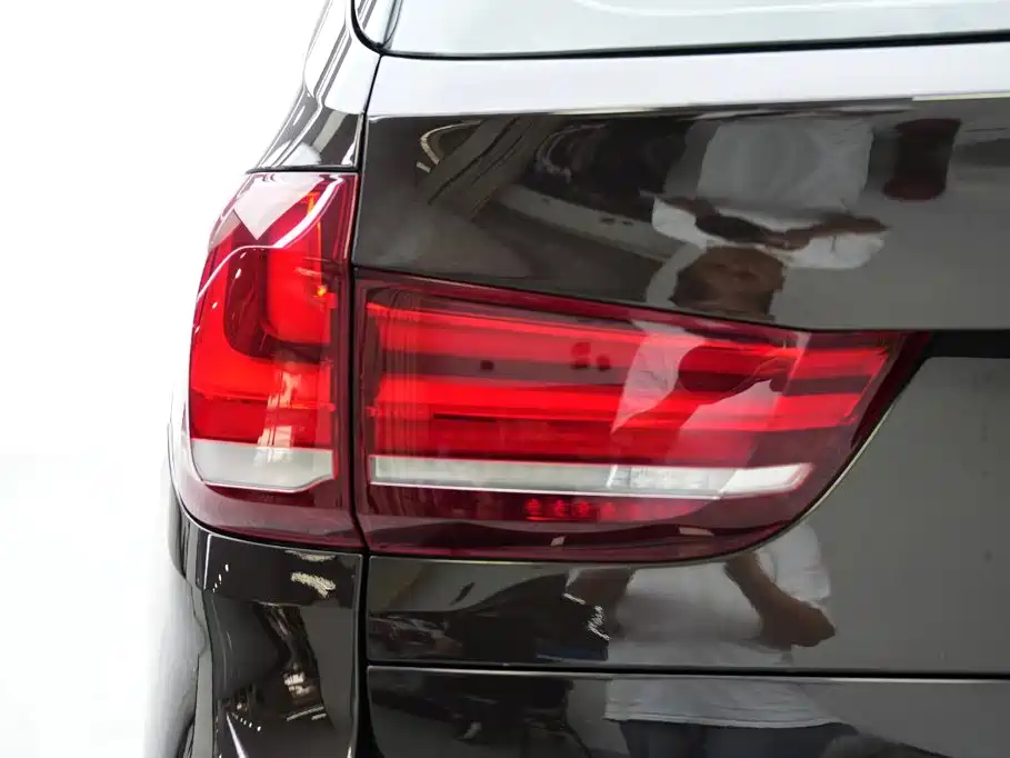 BMW X5 2015 — фото 17
