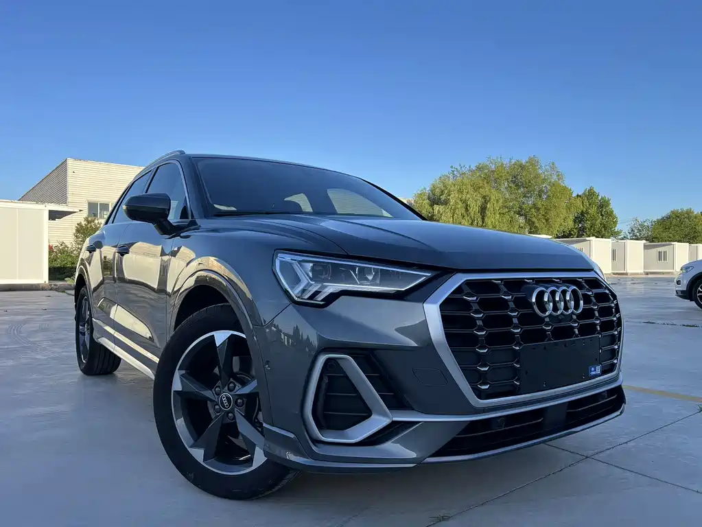 Audi Q3 2022