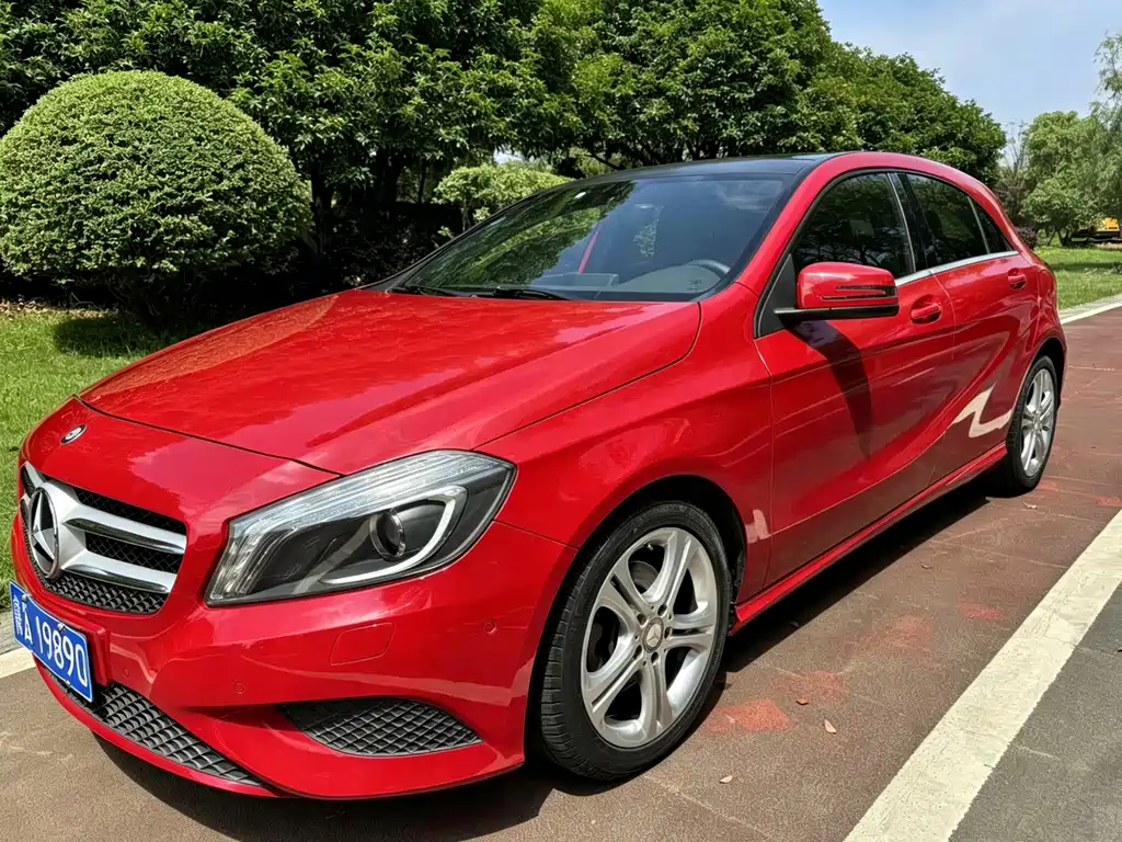 Mercedes-Benz A-Class 2014