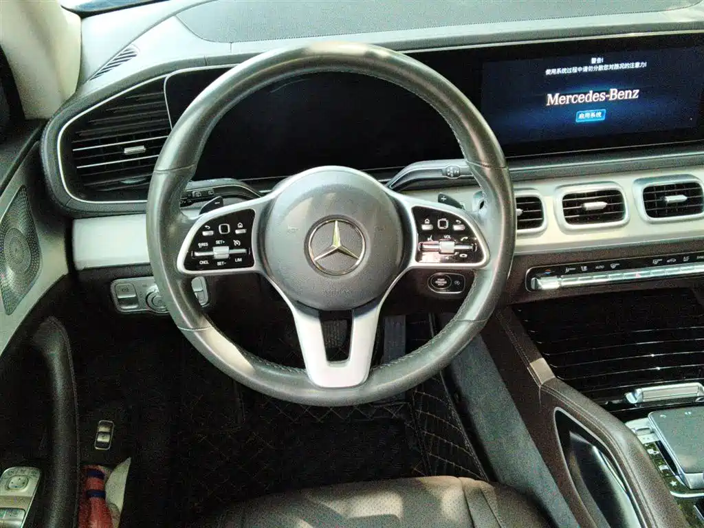 Mercedes-Benz GLE 2020 — фото 11