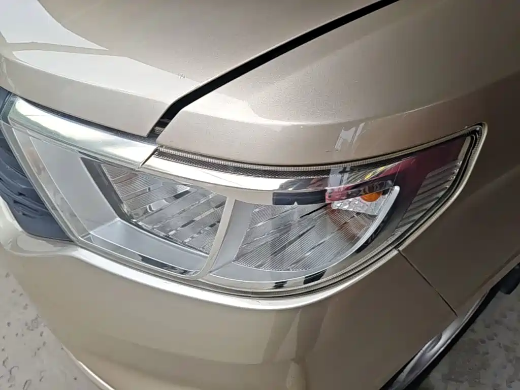Wuling Hongguang V 2021 — фото 24