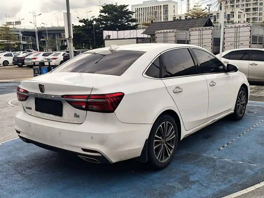 Roewe i6 Classic 2021 — фото 8