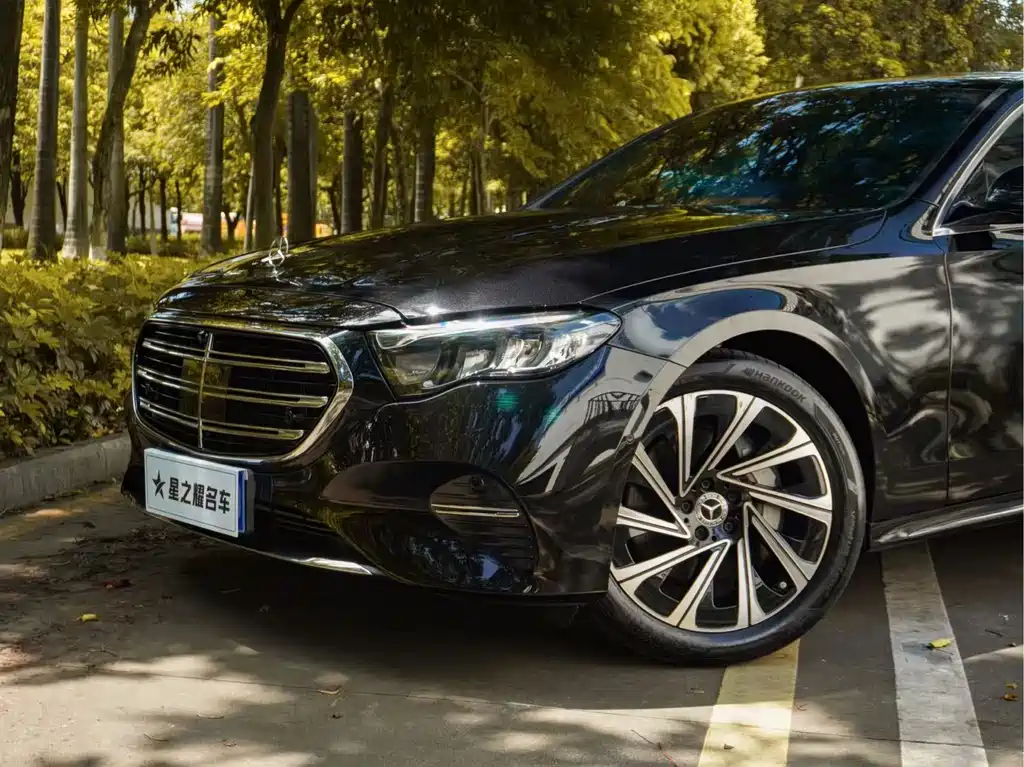Mercedes-Benz E-Class 2024