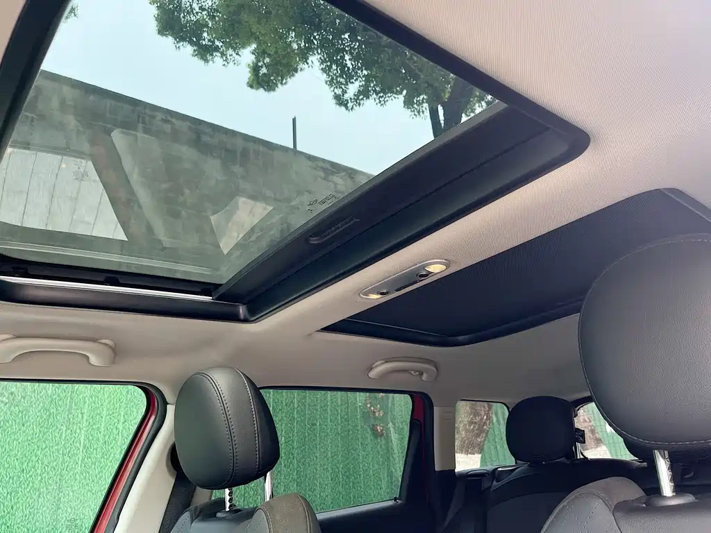 MINI Clubman 2020 — фото 10