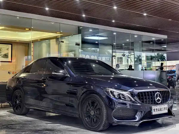 Mercedes-Benz C-Class 2018
