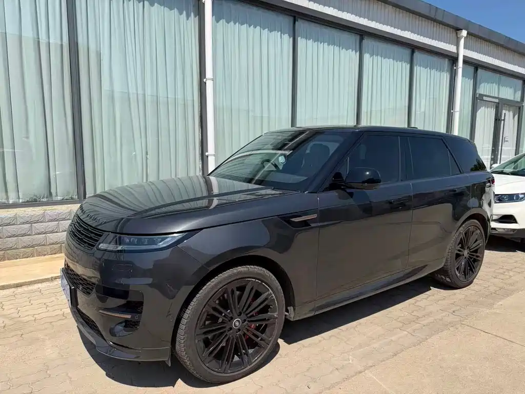 Land Rover Range Rover Sport 2023 — фото 1