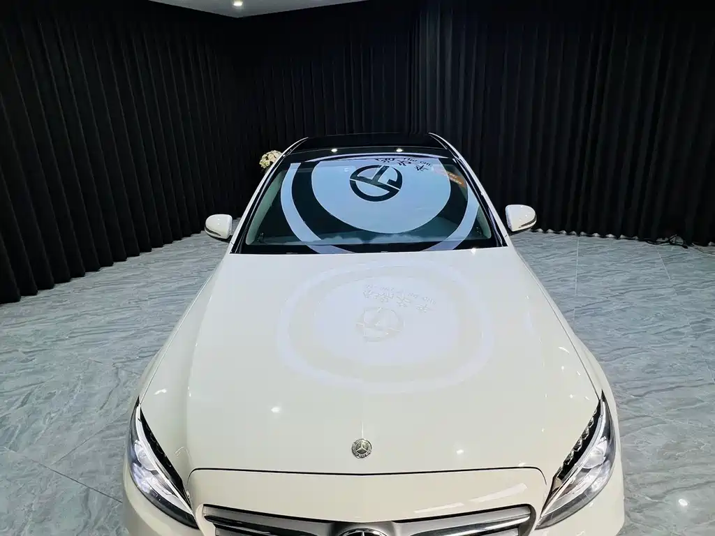 Mercedes-Benz C-Class 2018 — фото 9