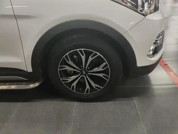 Hyundai Santa Fe 2017