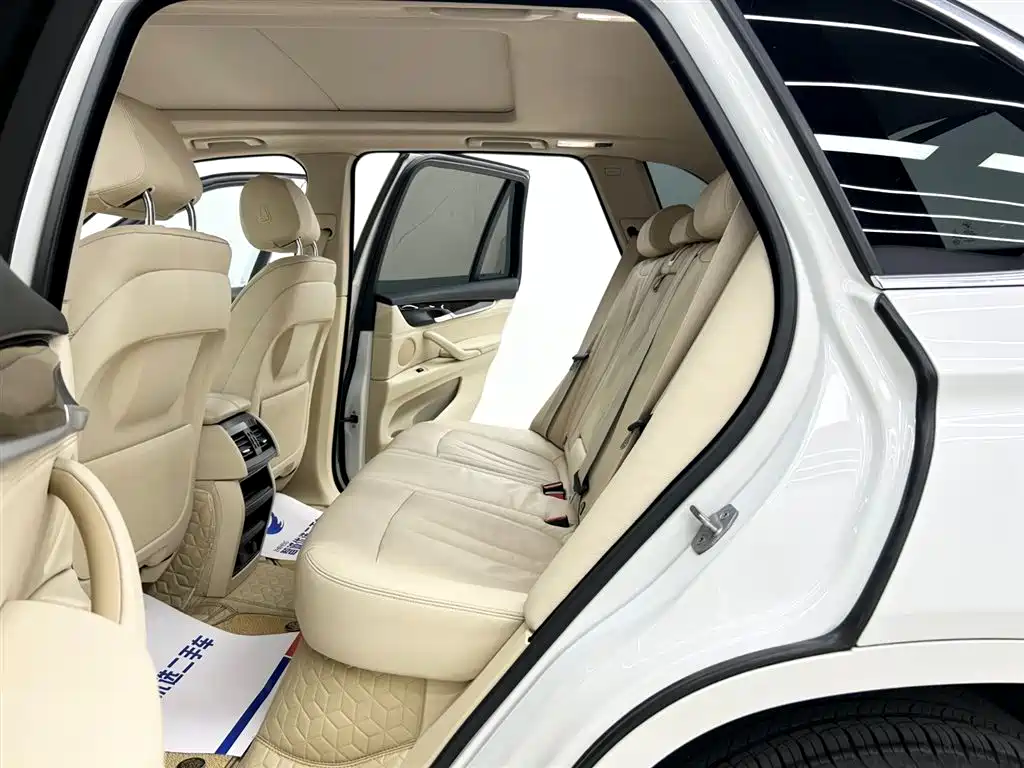 BMW X5 2015 — фото 6