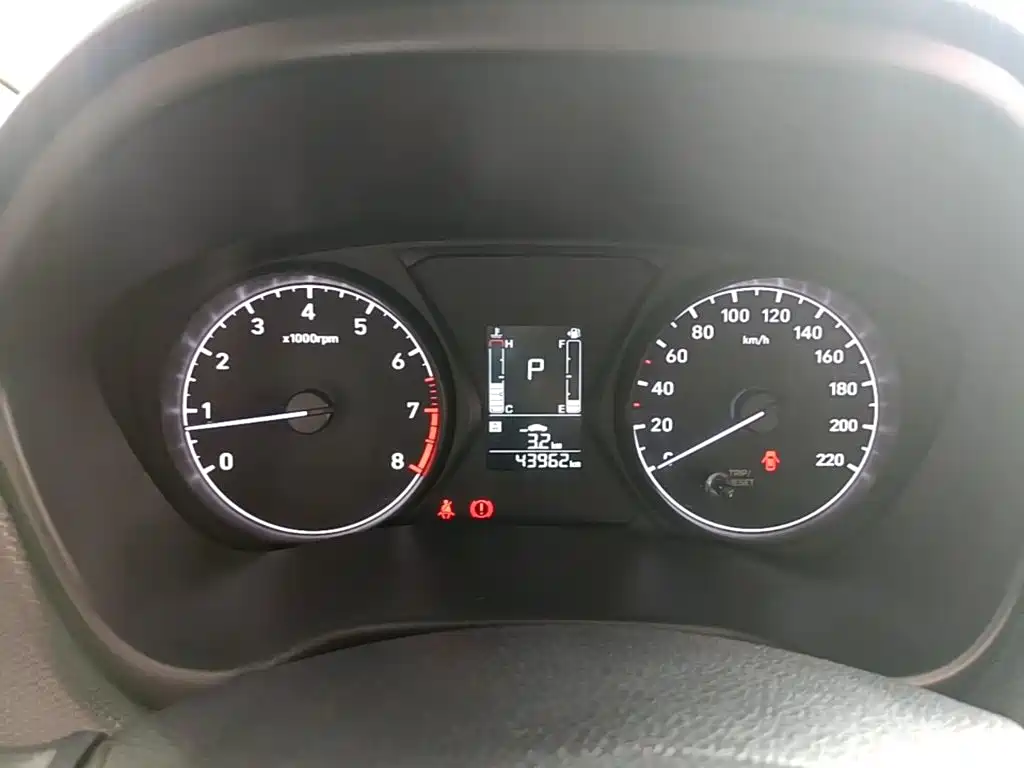 Hyundai Accent 2017 — фото 12