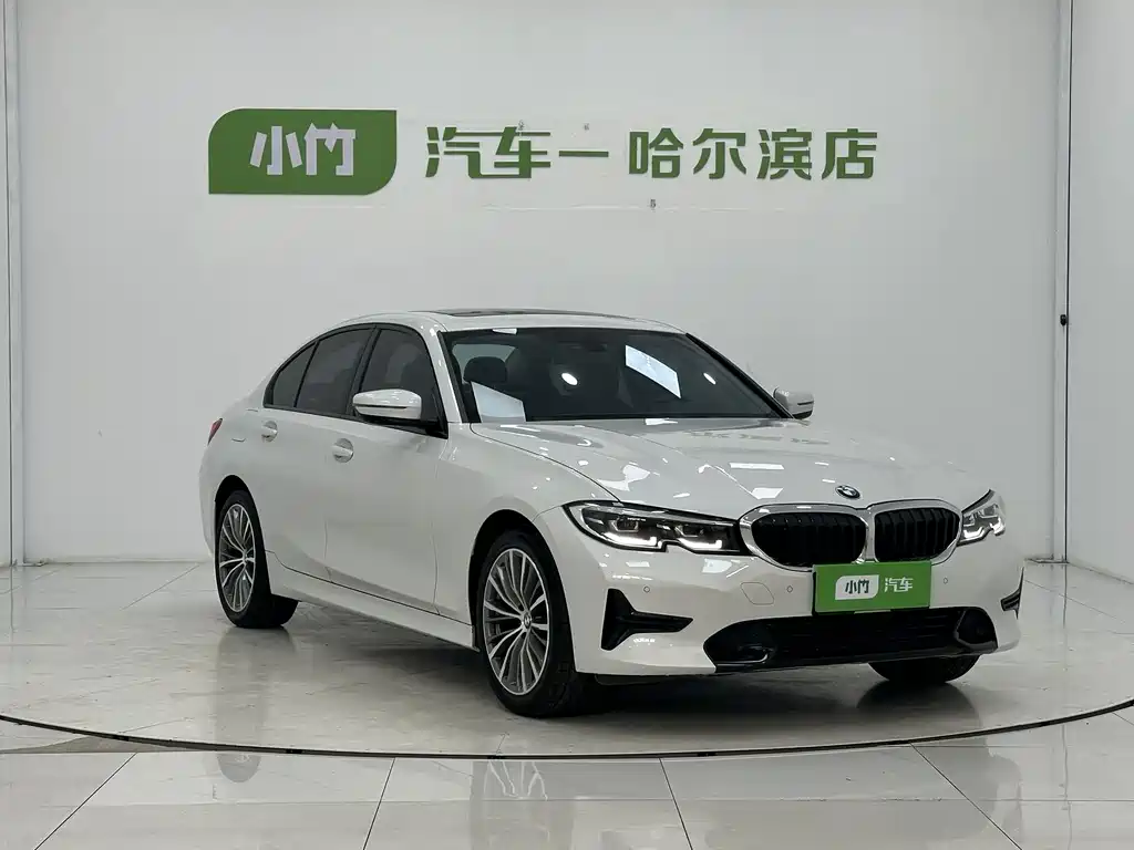 BMW 3 Series 2022