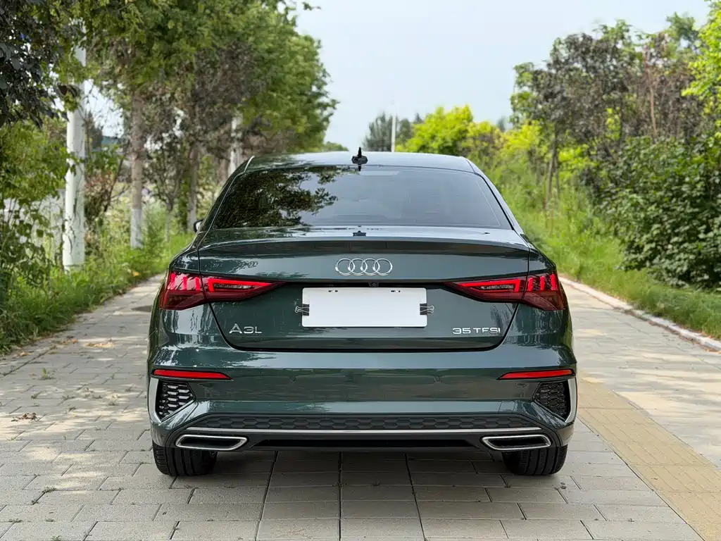 Audi A3 2023 — фото 23