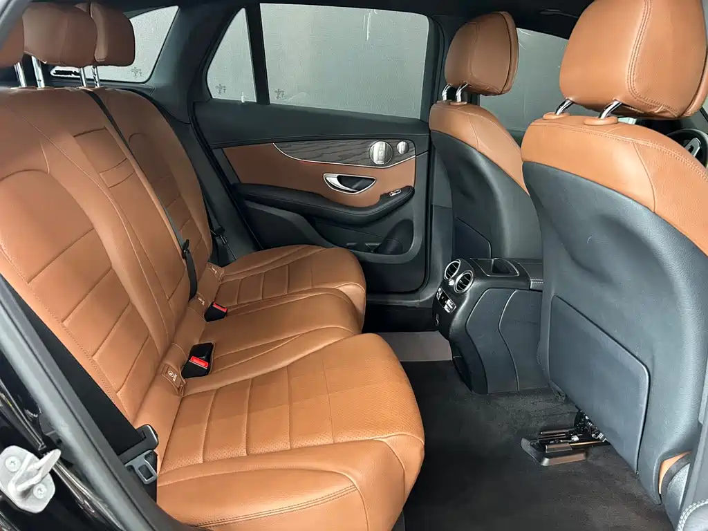 Mercedes-Benz GLC 2021