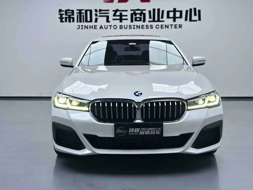 BMW 5 Series 2021 — фото 2