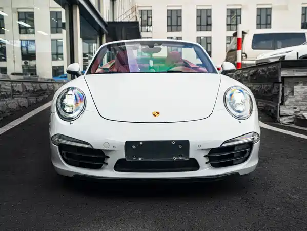 Porsche 911 2015