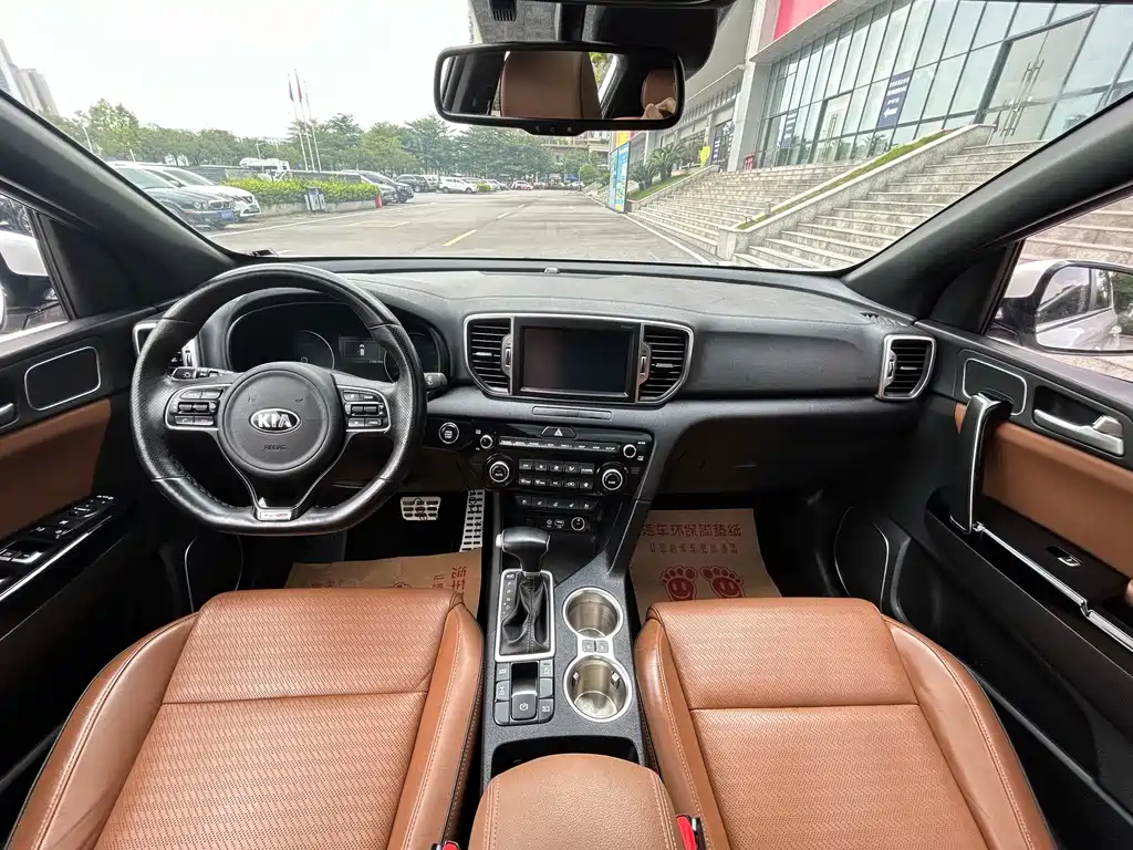 Kia KX5 2016 — фото 12