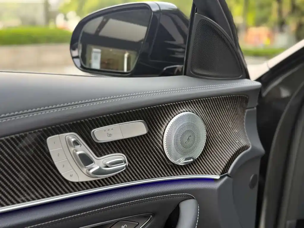 Mercedes-Benz E-Class AMG 2021 — фото 6