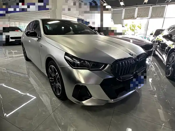 BMW 5 Series 2024