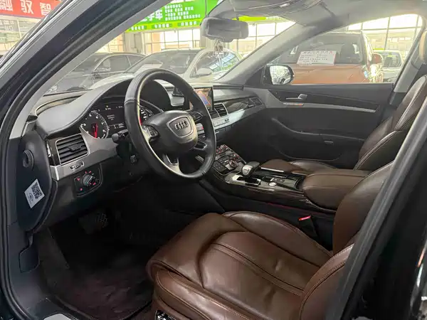 Audi A8 2015