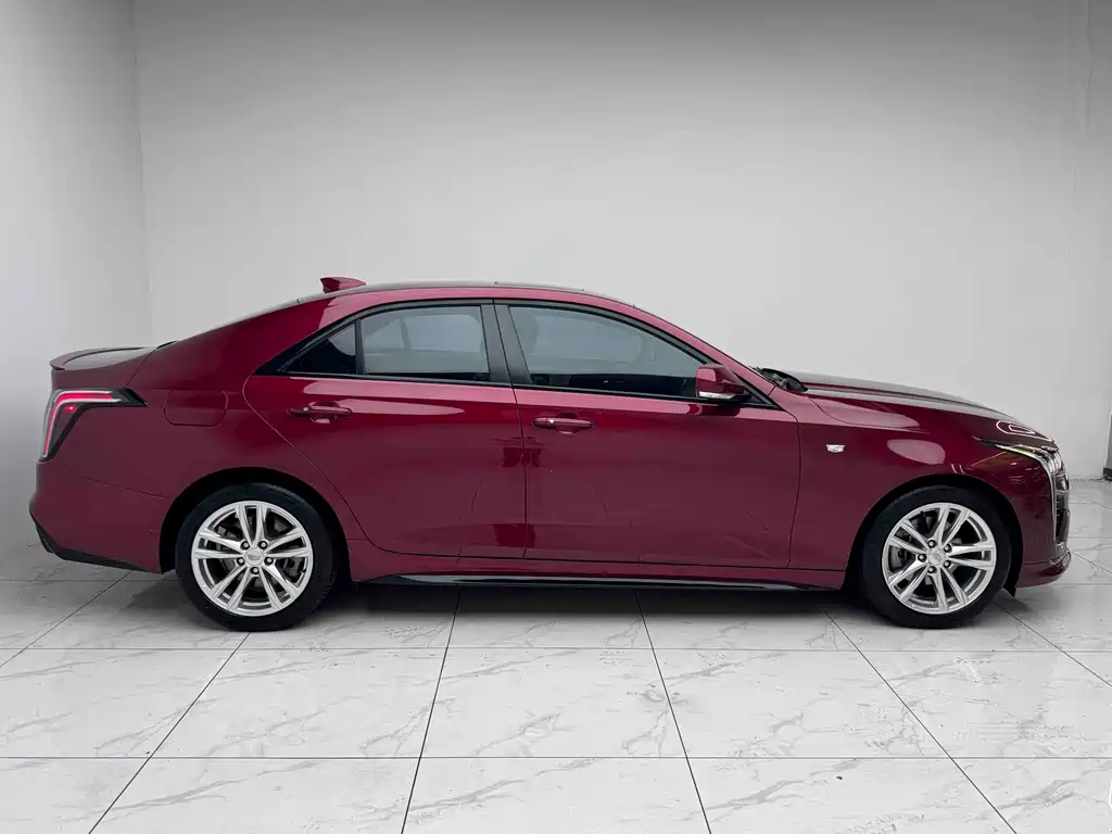 Cadillac CT4 2020 — фото 15